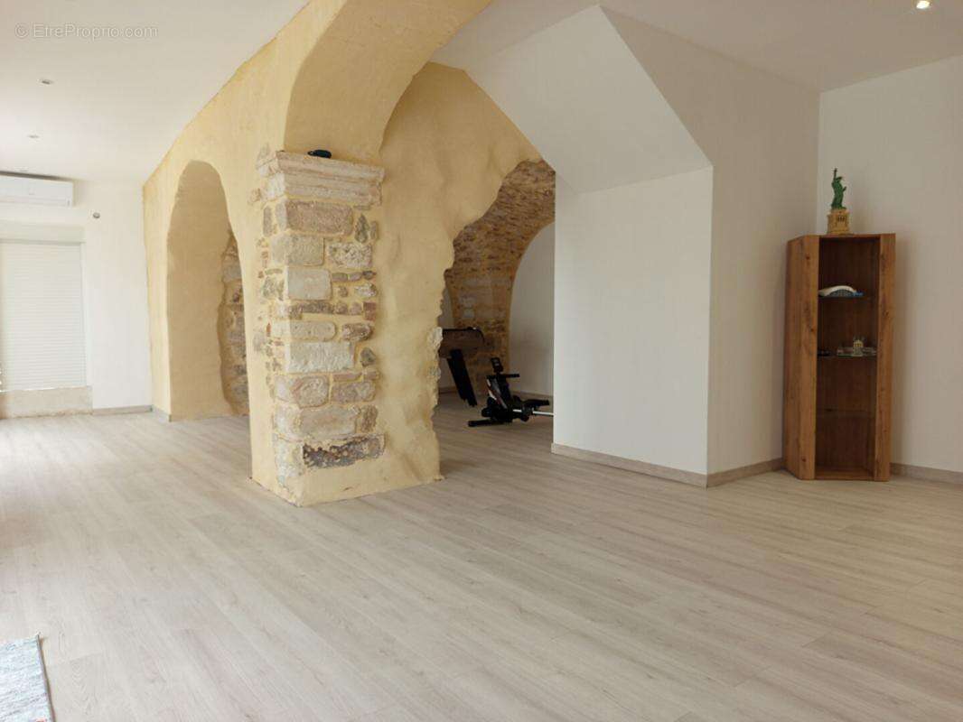 Maison à SAINT-MARCEL-D'ARDECHE