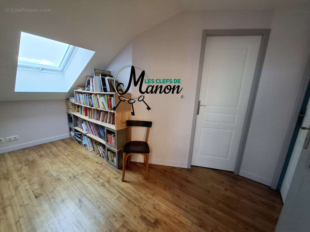 Maison à BESSINES-SUR-GARTEMPE