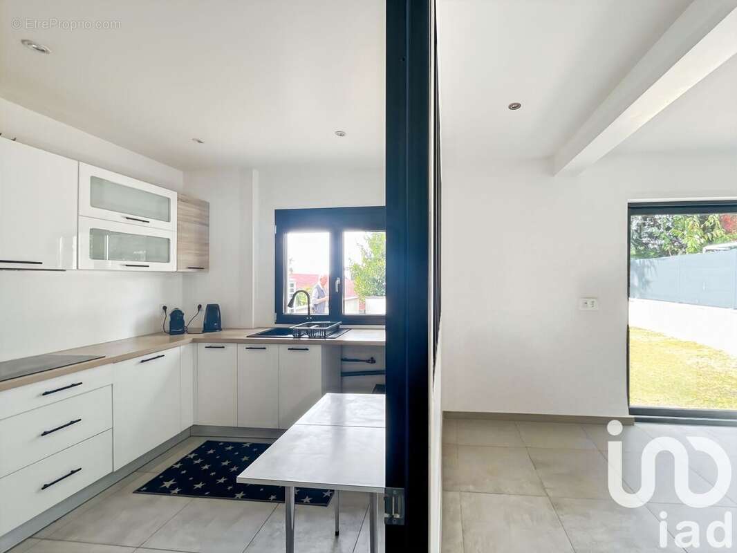 Photo 3 - Maison à CLICHY-SOUS-BOIS