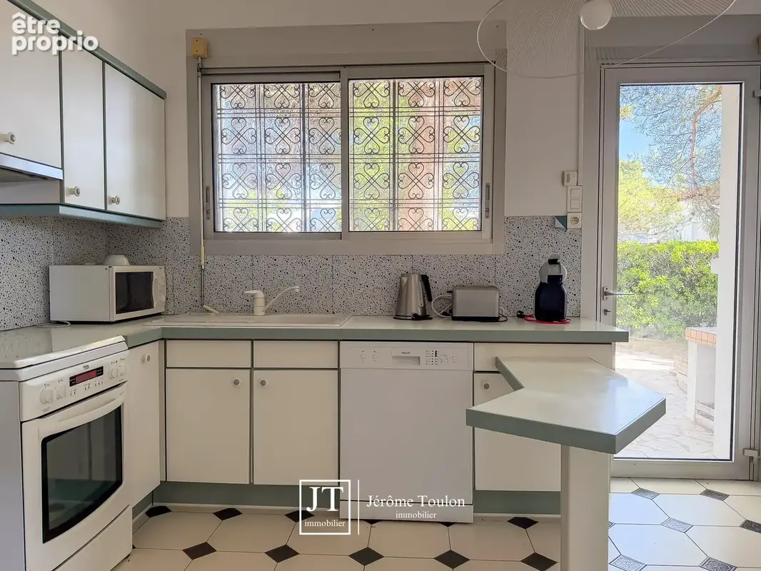 Maison 5 pièces 120 m² à vendre à Royan (17200) - photo 7
