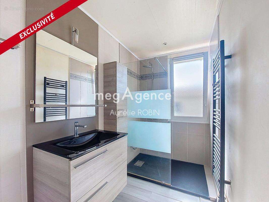 Maison à NUEIL-LES-AUBIERS