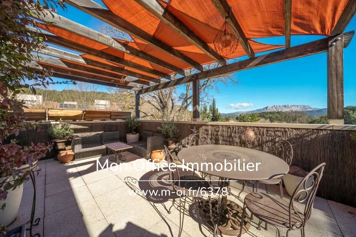 Appartement à MEYREUIL