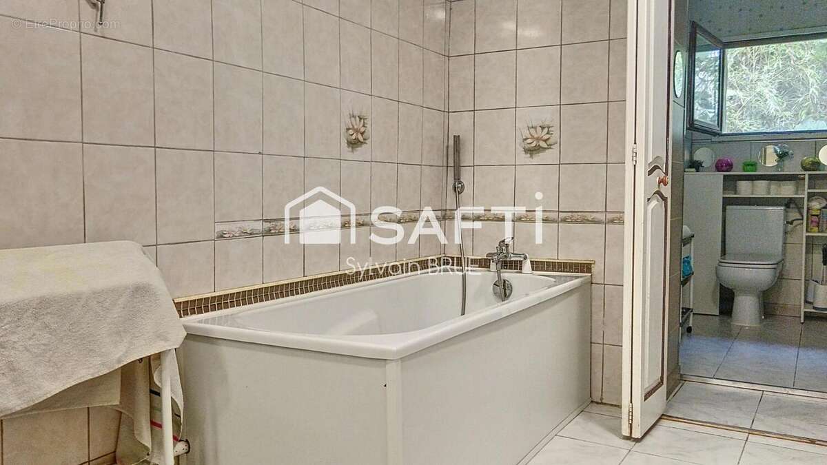 Photo 9 - Maison à BOURRET