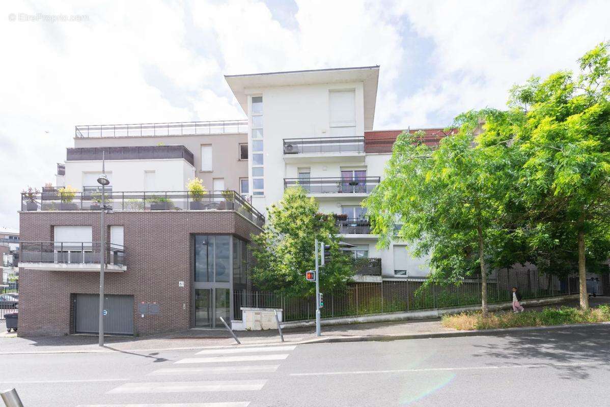 Appartement à CORBEIL-ESSONNES