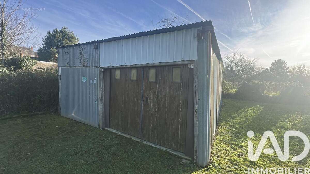 Photo 6 - Terrain à CHATELLERAULT