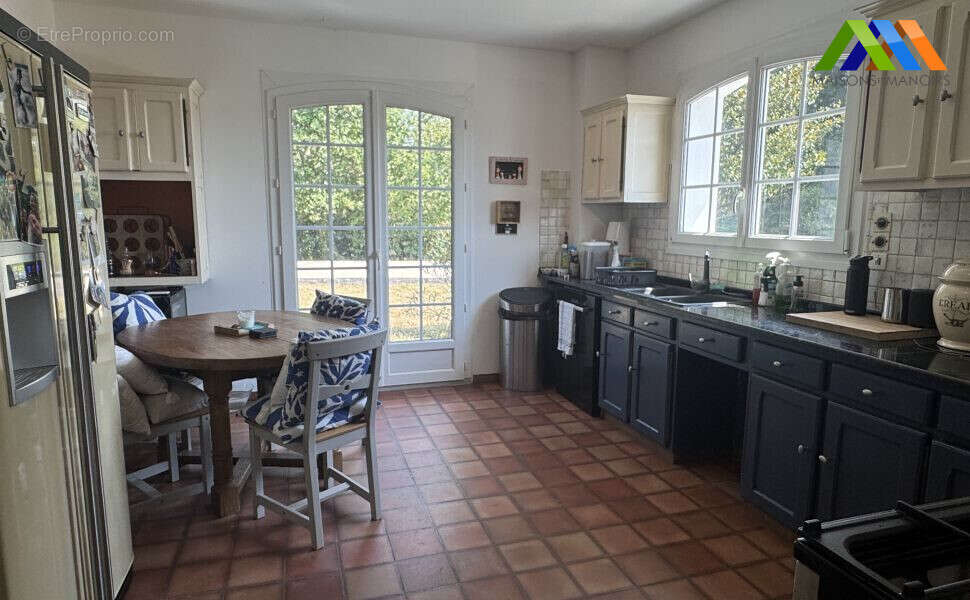 Maison 160 m² à Lucq-De-Bearn  - photo 6