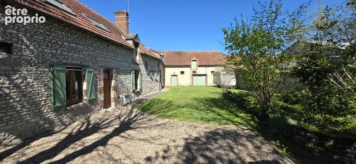 A VENDRE Maison en pierres de 93 m2 habitables sur la commune de LORCY 45490 - photo 3