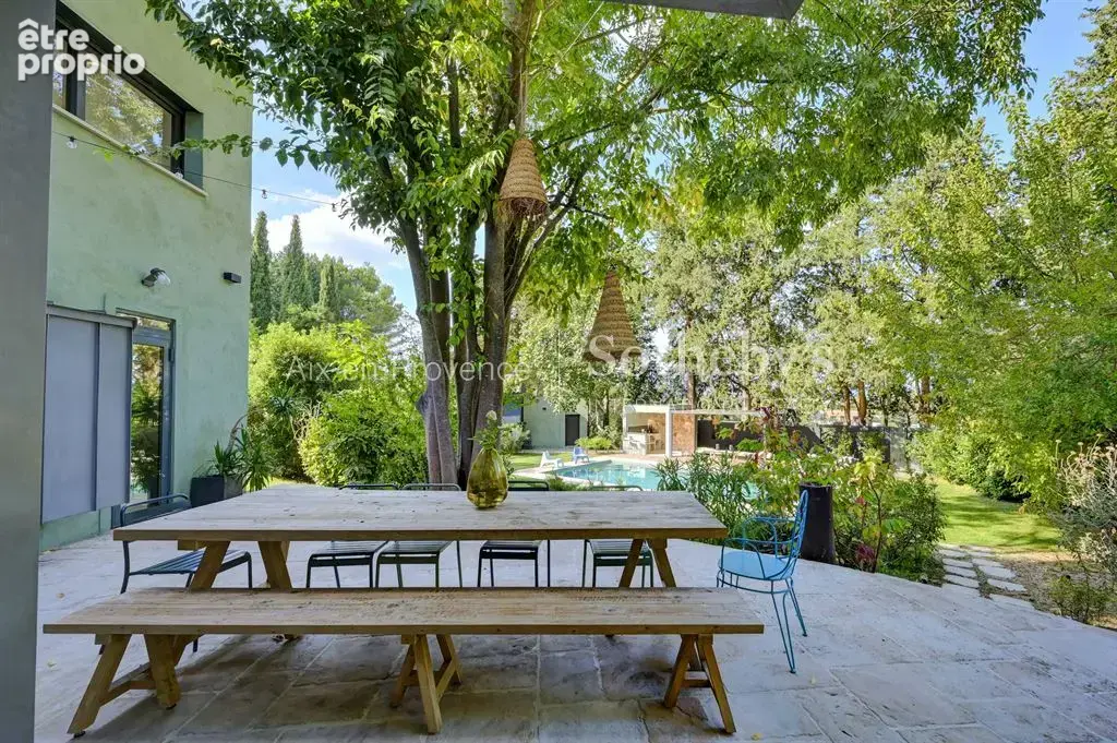 Élégante propriété familiale de 6 suites avec maison d’amis, piscine et dépendances – proche écoles - photo 10