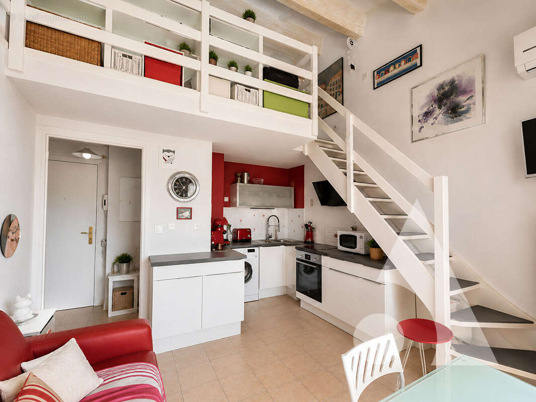 Port fréjus ii - t2 bis duplex  46m²  env.-dernier étage avec terrasse sud - photo 2