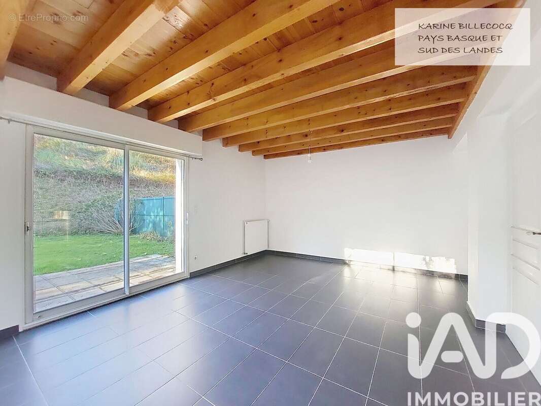 Photo 4 - Maison à URT