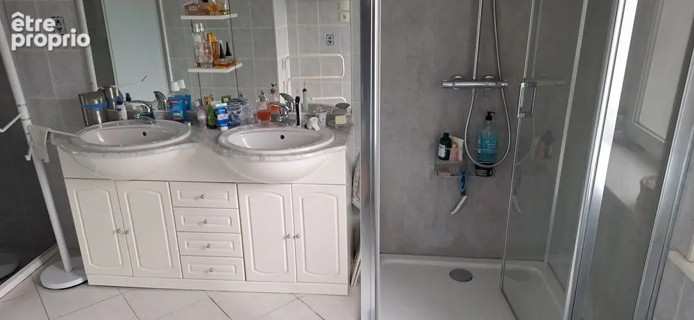 Grand duplex entierement renove - photo 5