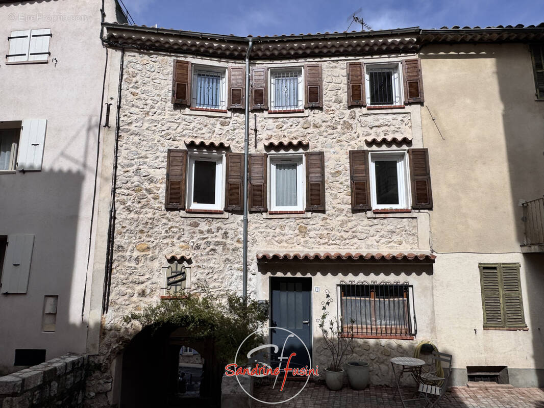 Maison à BOUYON