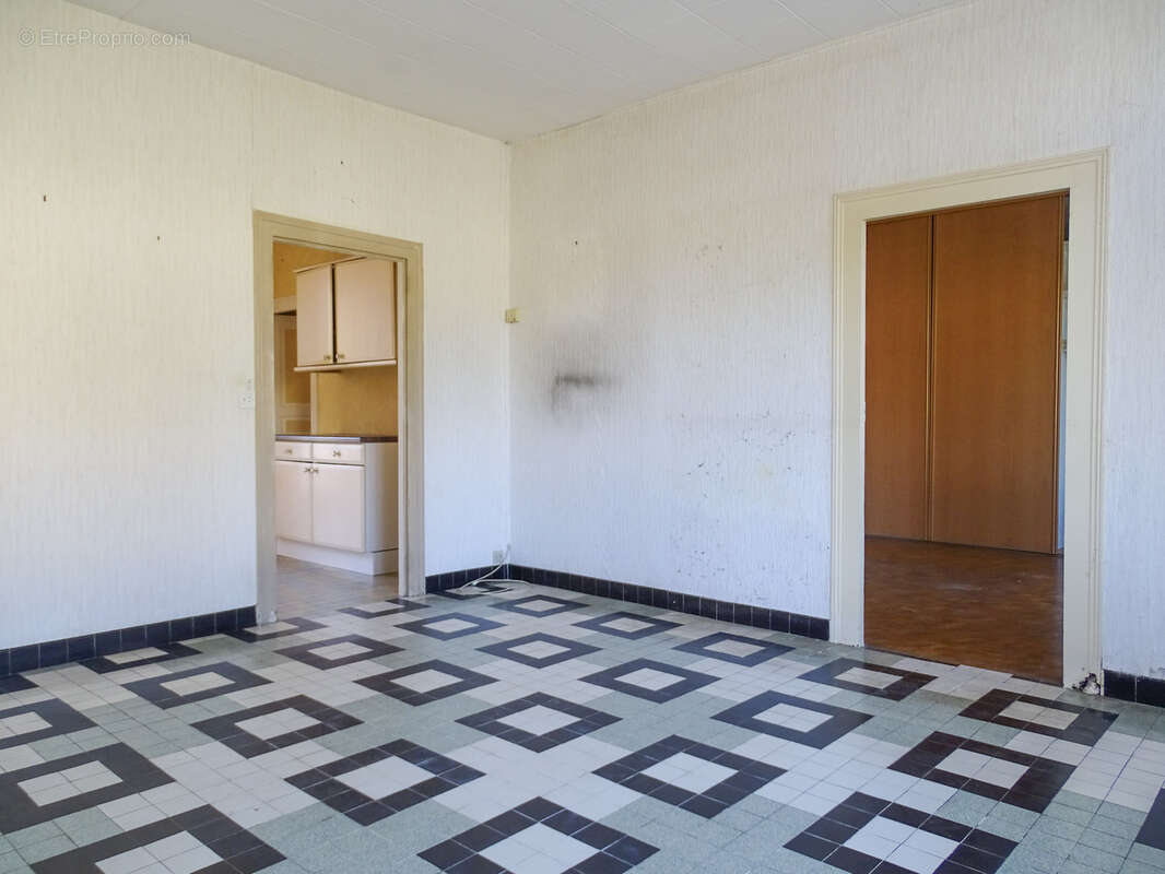 Maison à CHATRES-SUR-CHER