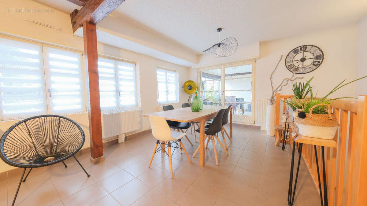 Appartement à LAMPERTHEIM