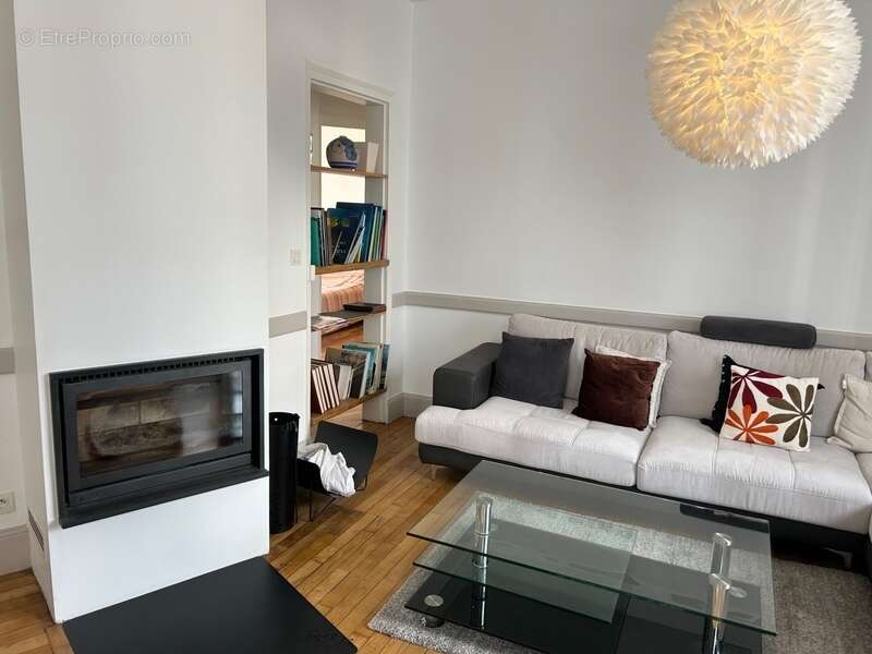 Rare a vannes (56)- centre appartement de charme 107 m²  avec stationnement privatif (56) - photo 3