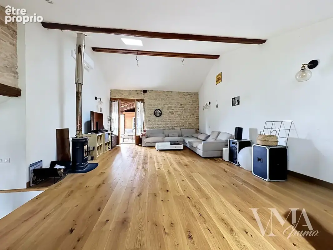 Maison en pierre de caractère entièrement rénovée - photo 5