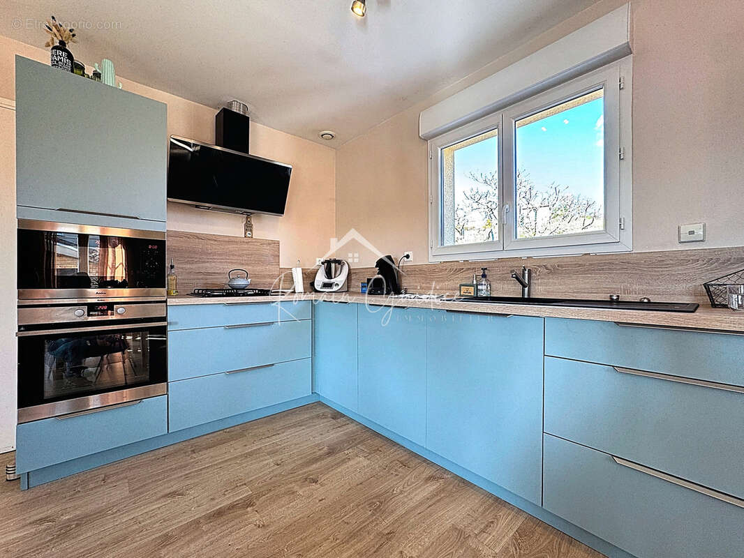 Villa type 7 de 137 m2 sur son terrain de 770 m2 - photo 8