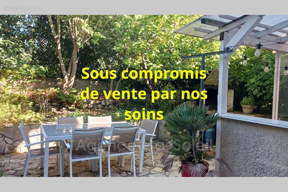 Maison à NISSAN-LEZ-ENSERUNE