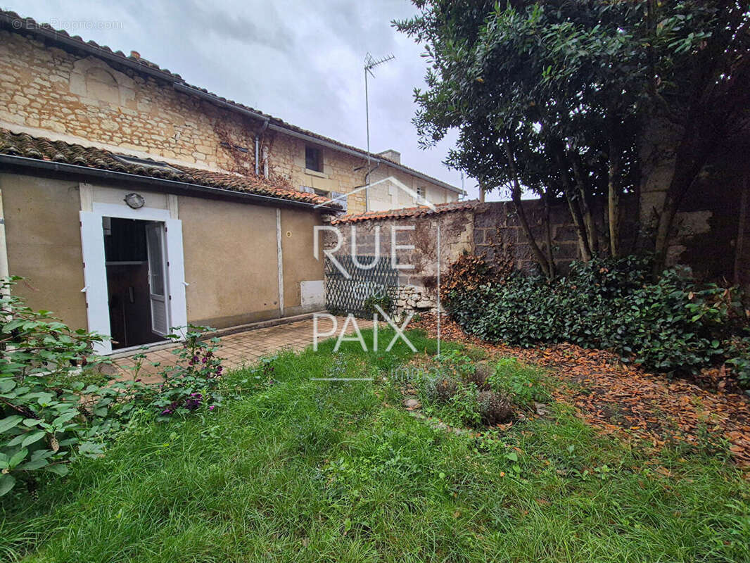 Maison Loudun 2 pièce(s) 46 m2 - photo 9