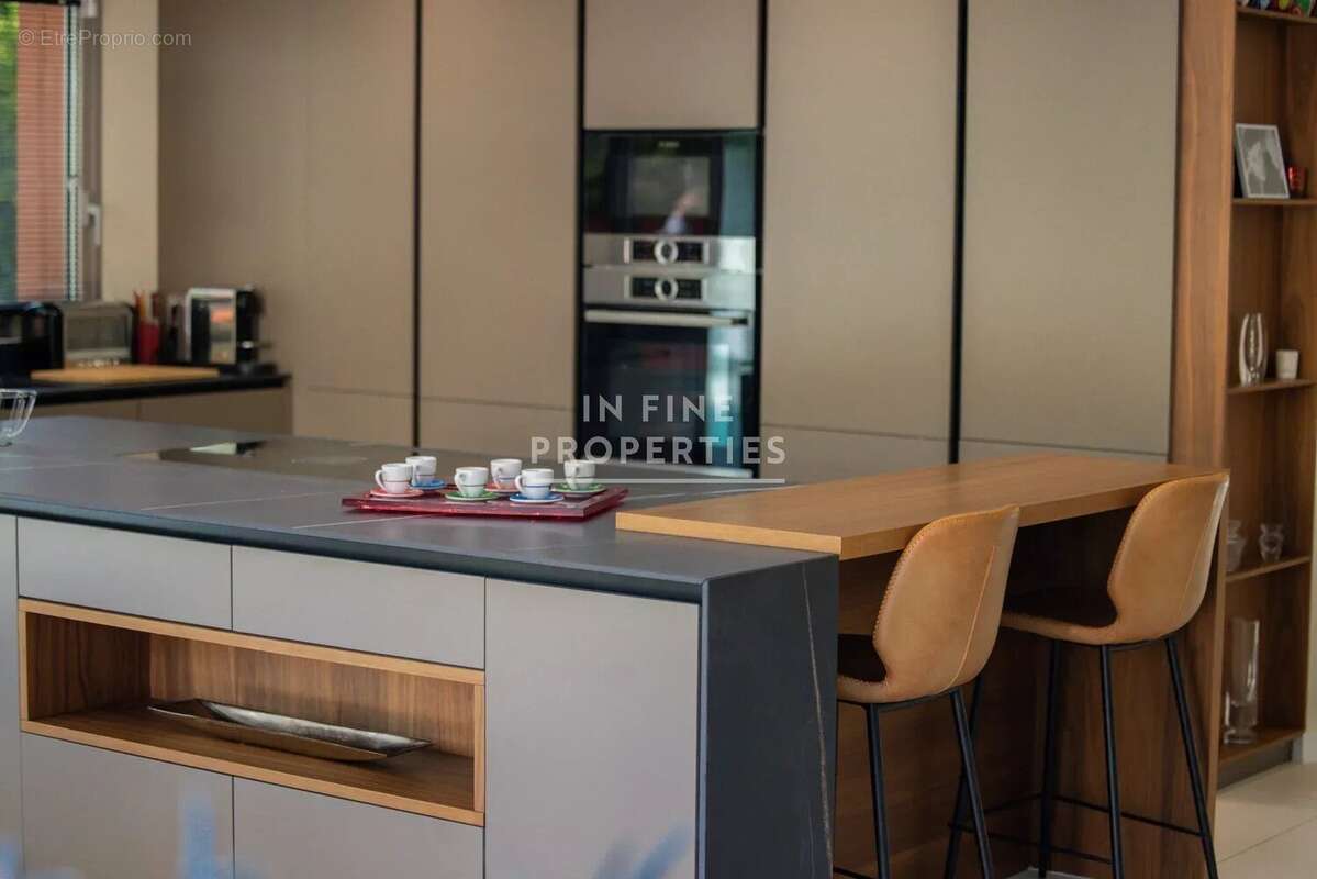 Mougins - villa de plain-pied- 4 chambres - photo 13