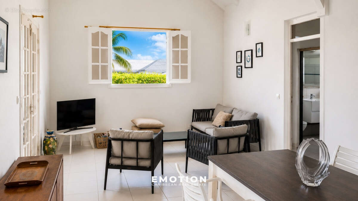 Villa T4 - 105 m2 + appartement T2 indépendant - 46m2 Petit-Bourg, Guadeloupe Le Cabinet EMOTION - photo 2