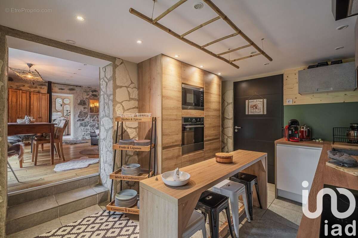 Photo 6 - Maison à LA MORTE