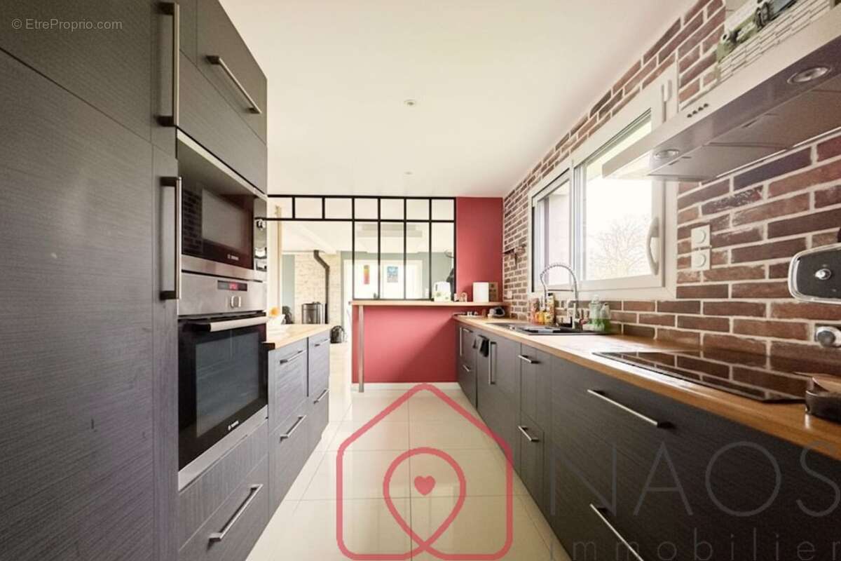 Maison à MINIAC-MORVAN