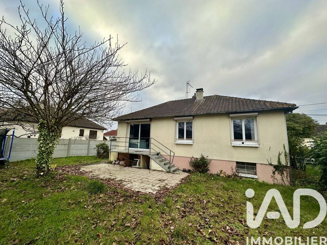 Photo 1 - Maison à SAINT-PIERRE-LES-ELBEUF