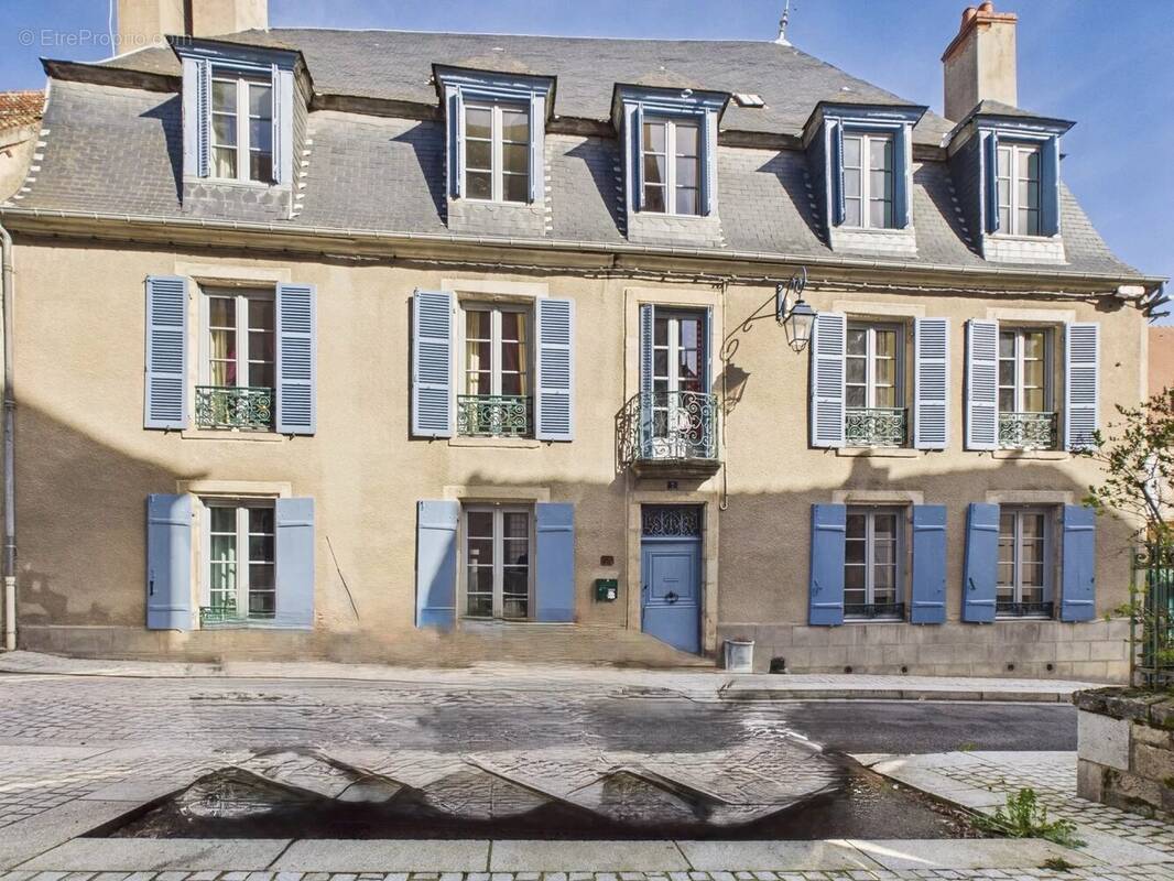 Maison à EVAUX-LES-BAINS