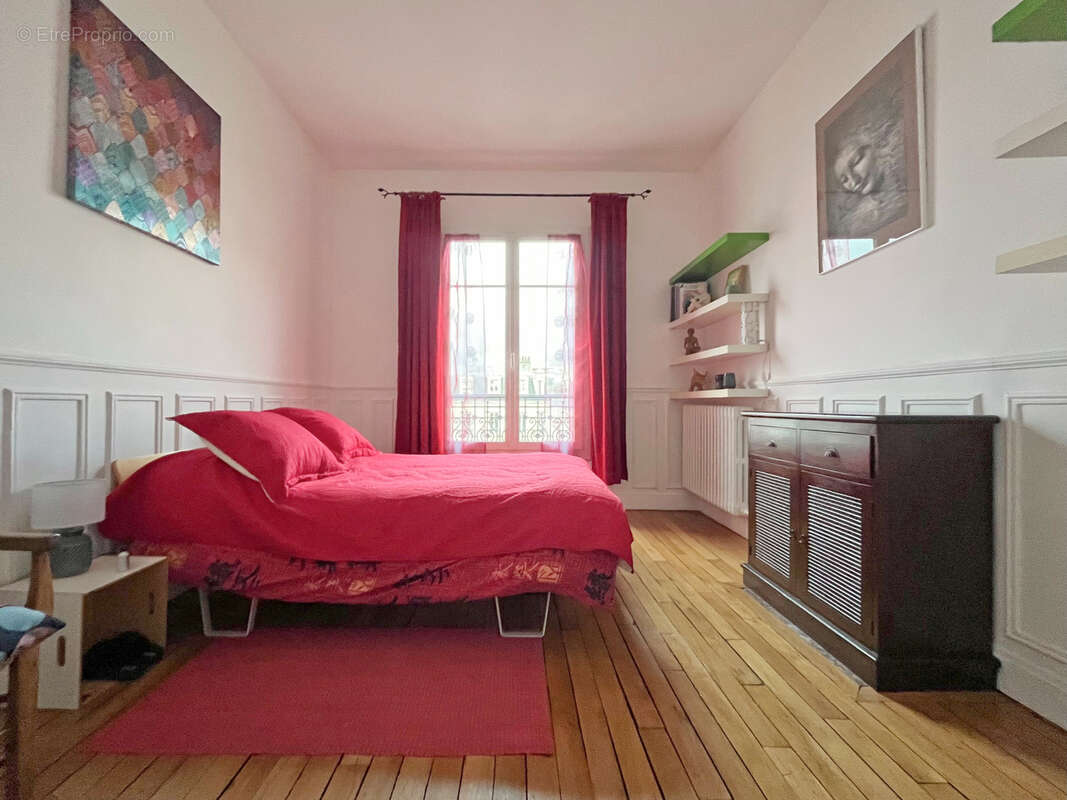 Appartement à ASNIERES-SUR-SEINE