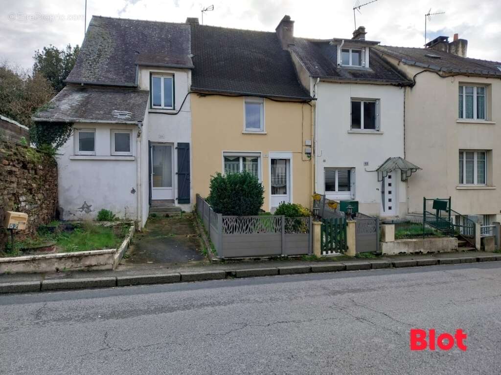 Maison à SAINT-NICOLAS-DE-REDON