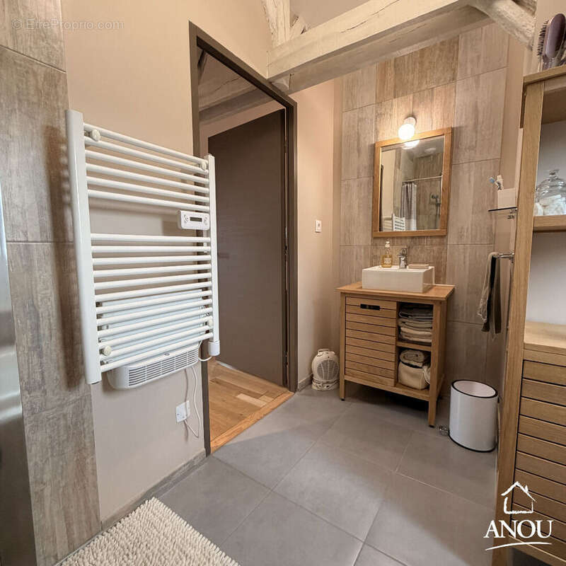 Maison à SAINT-DENIS-LES-PONTS