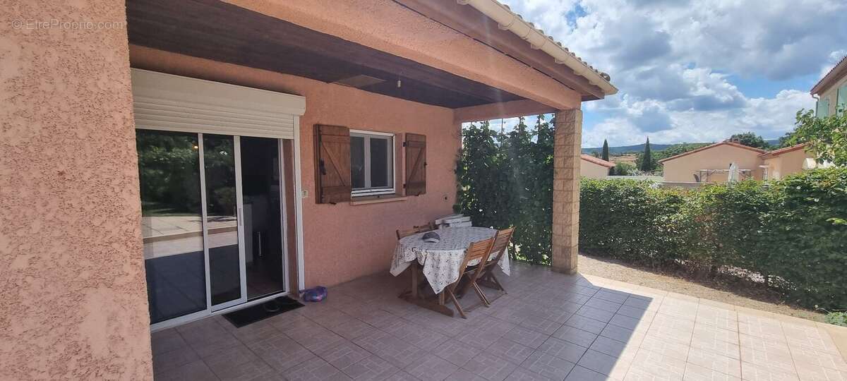 Maison à OCTON