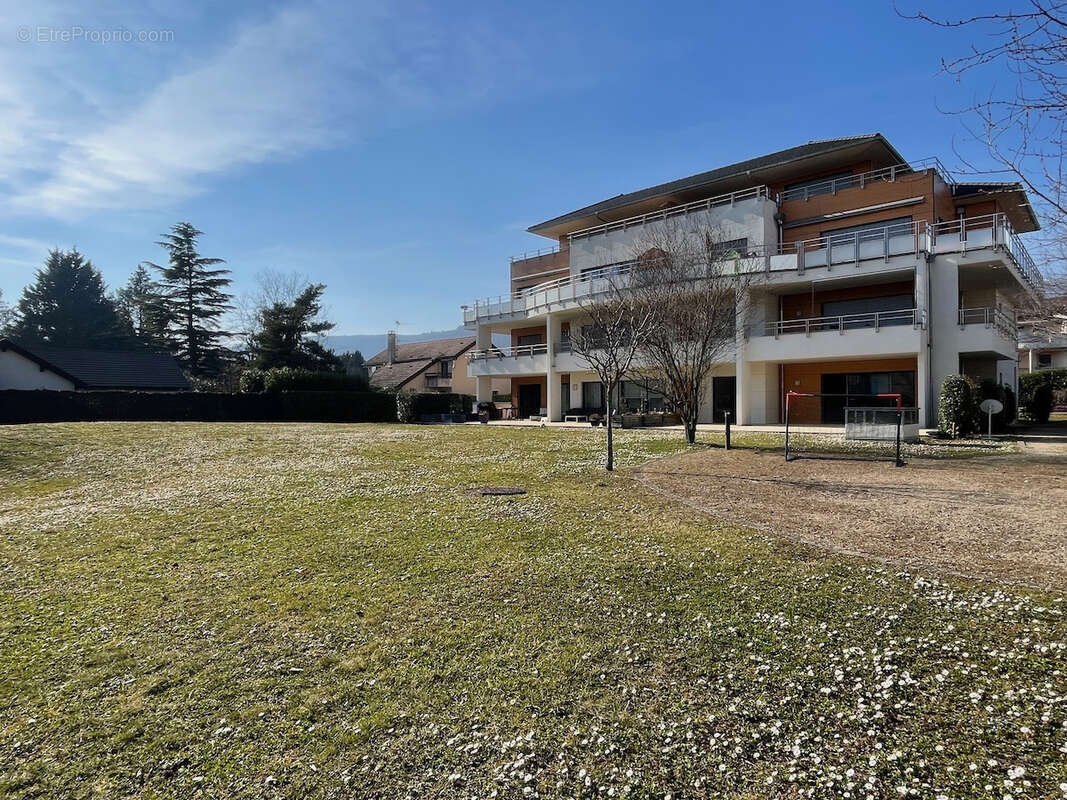 Appartement à DIVONNE-LES-BAINS