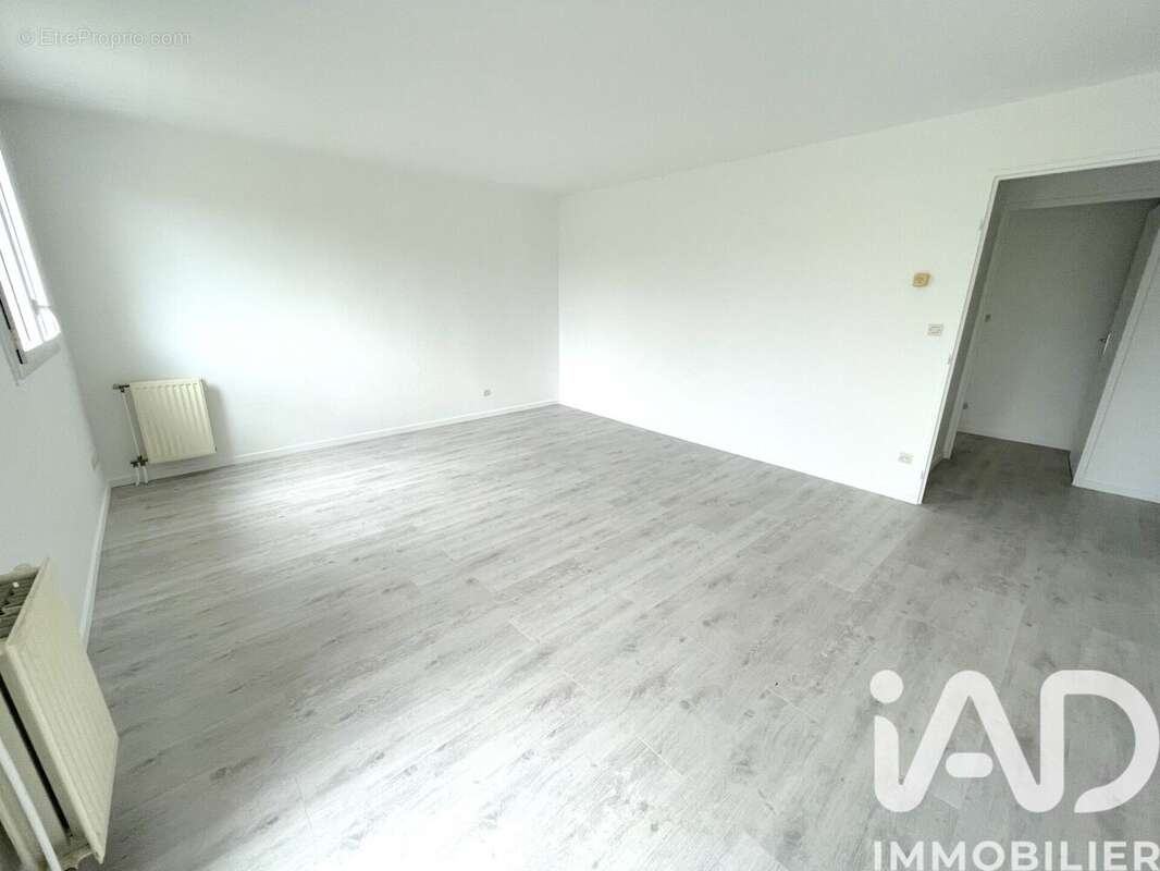 Photo 3 - Appartement à ETIOLLES