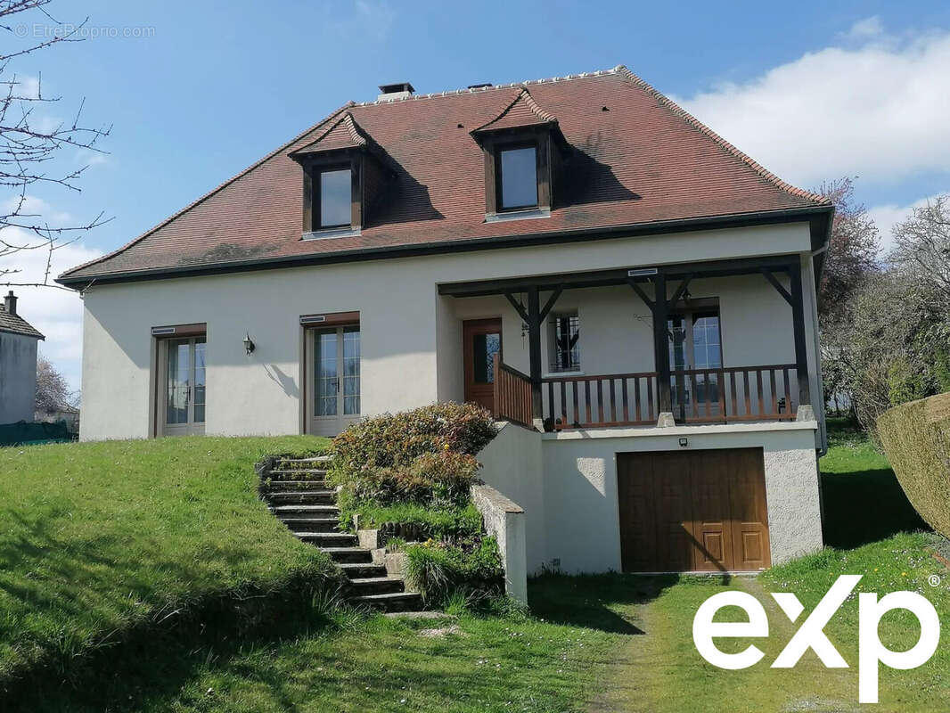 Maison à LA SOUTERRAINE