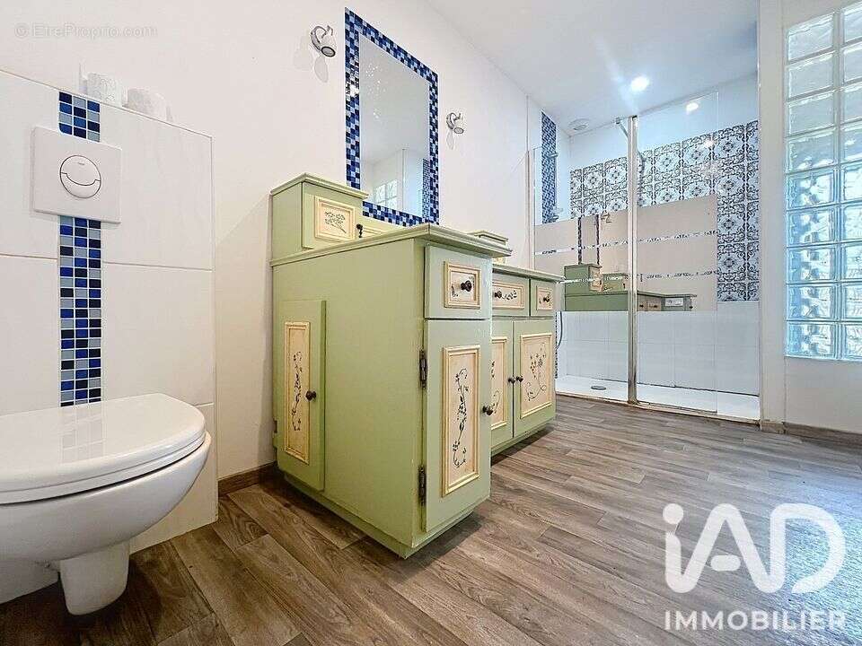 Maison 203 m² à Aubagnan  - photo 6