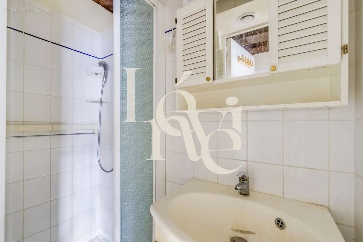 Appartement à PARIS-5E