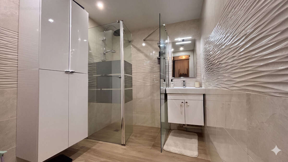 Appartement à CORBEIL-ESSONNES