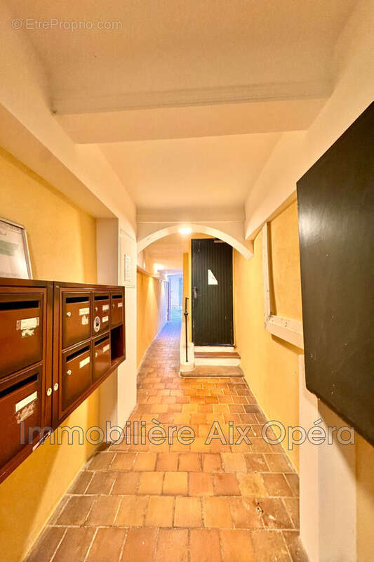 Appartement 65 m² à Aix-En-Provence  - photo 5