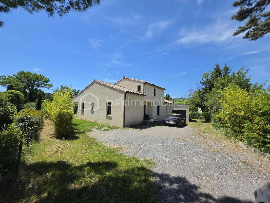 Maison à BOISSET-ET-GAUJAC