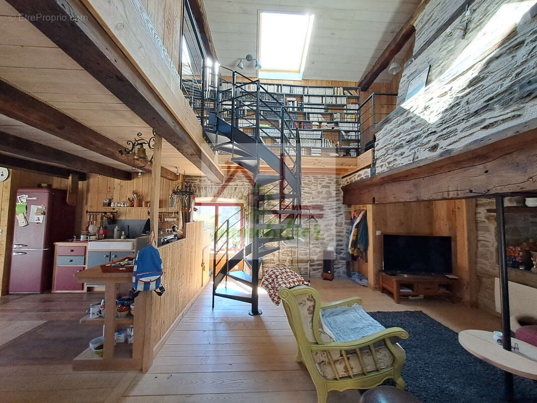 Maison à ALTIER