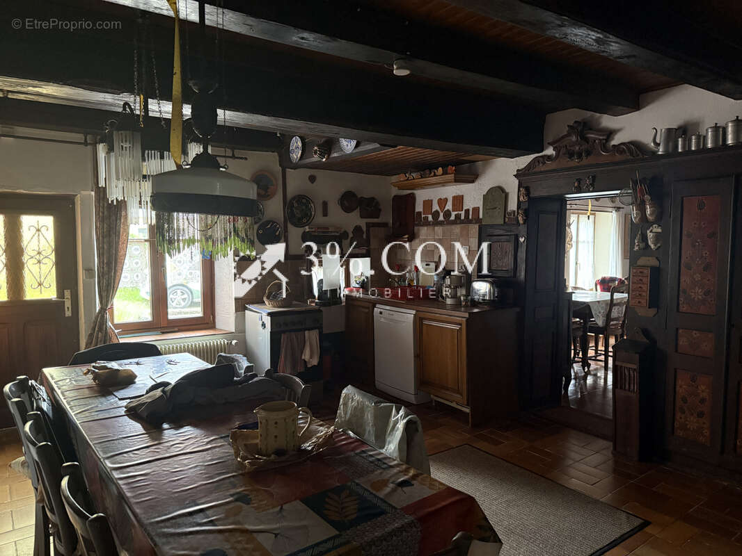 Ferme de village 196 m2 VIMENIL - photo 50