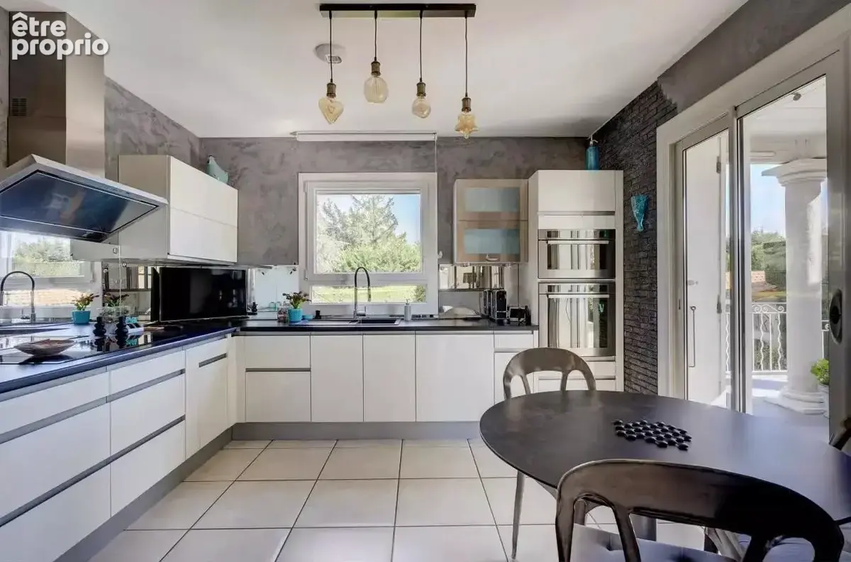 Maison 145M2 + piscine - photo 6