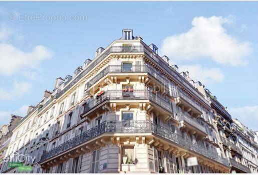 Appartement à PARIS-9E