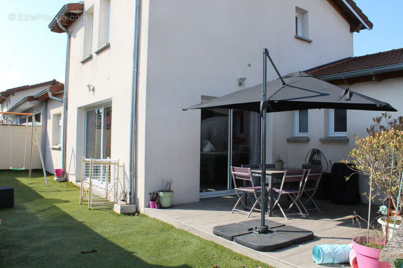 Maison à VIRIAT