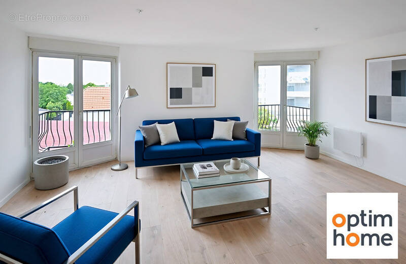 Appartement à LEXY