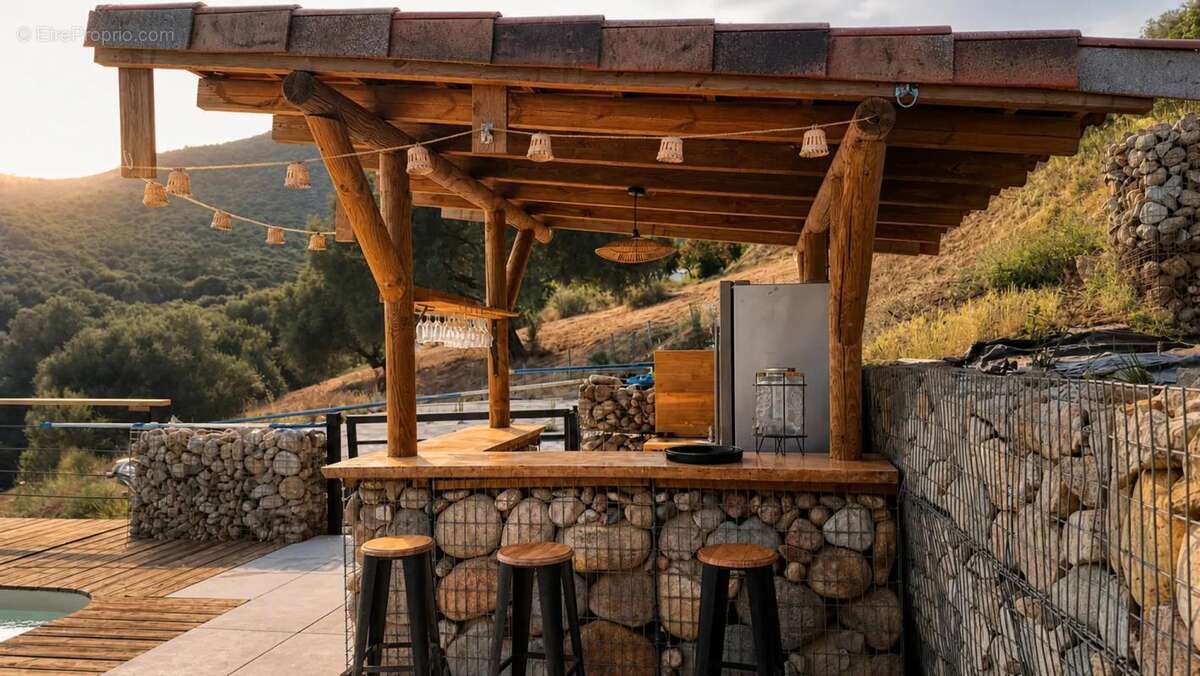 Maison de 259 m² avec piscine et chalet à Cognocoli-Monticchi - photo 19
