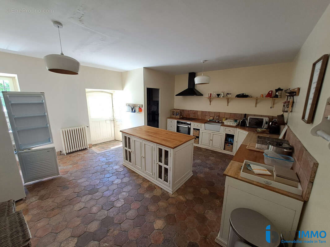 Maison à SAINT-AMANS-SOULT