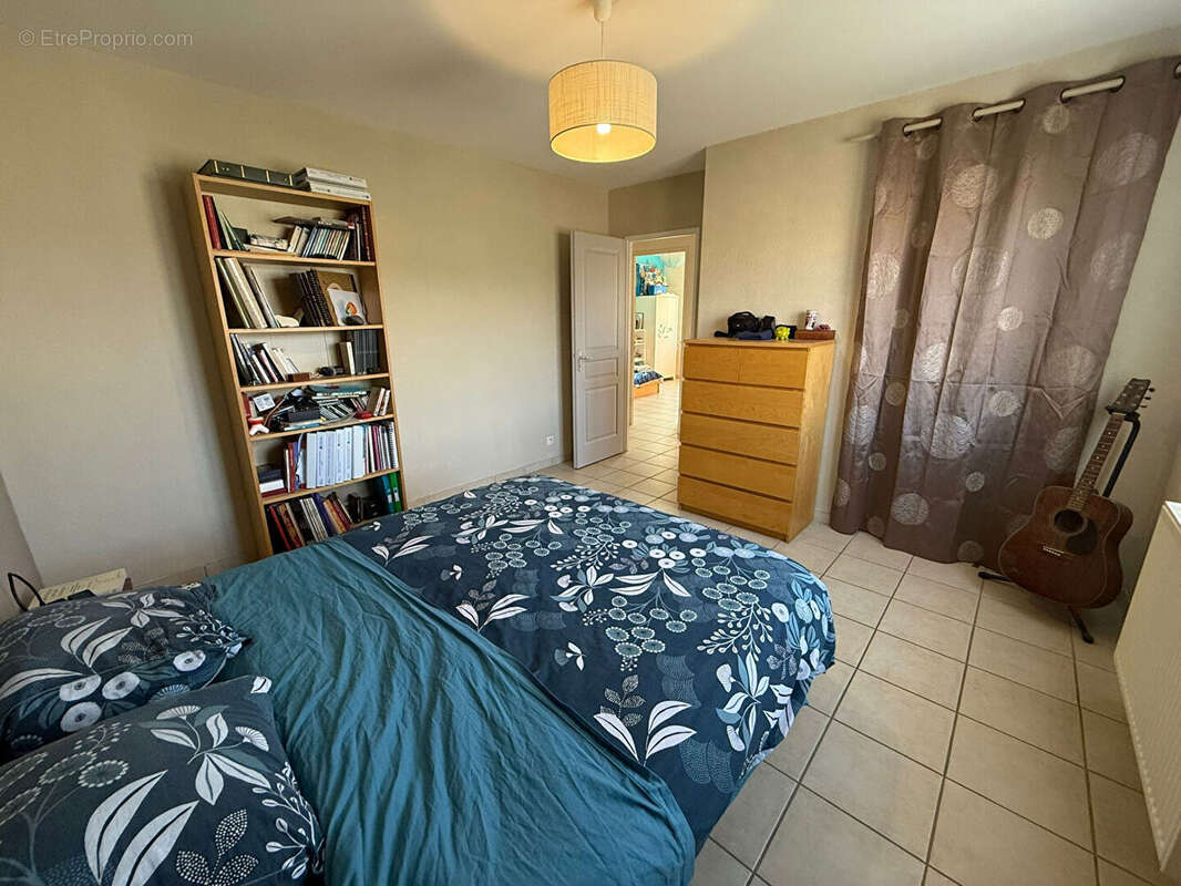 Maison à SAINT-ROMAIN-DE-LERPS